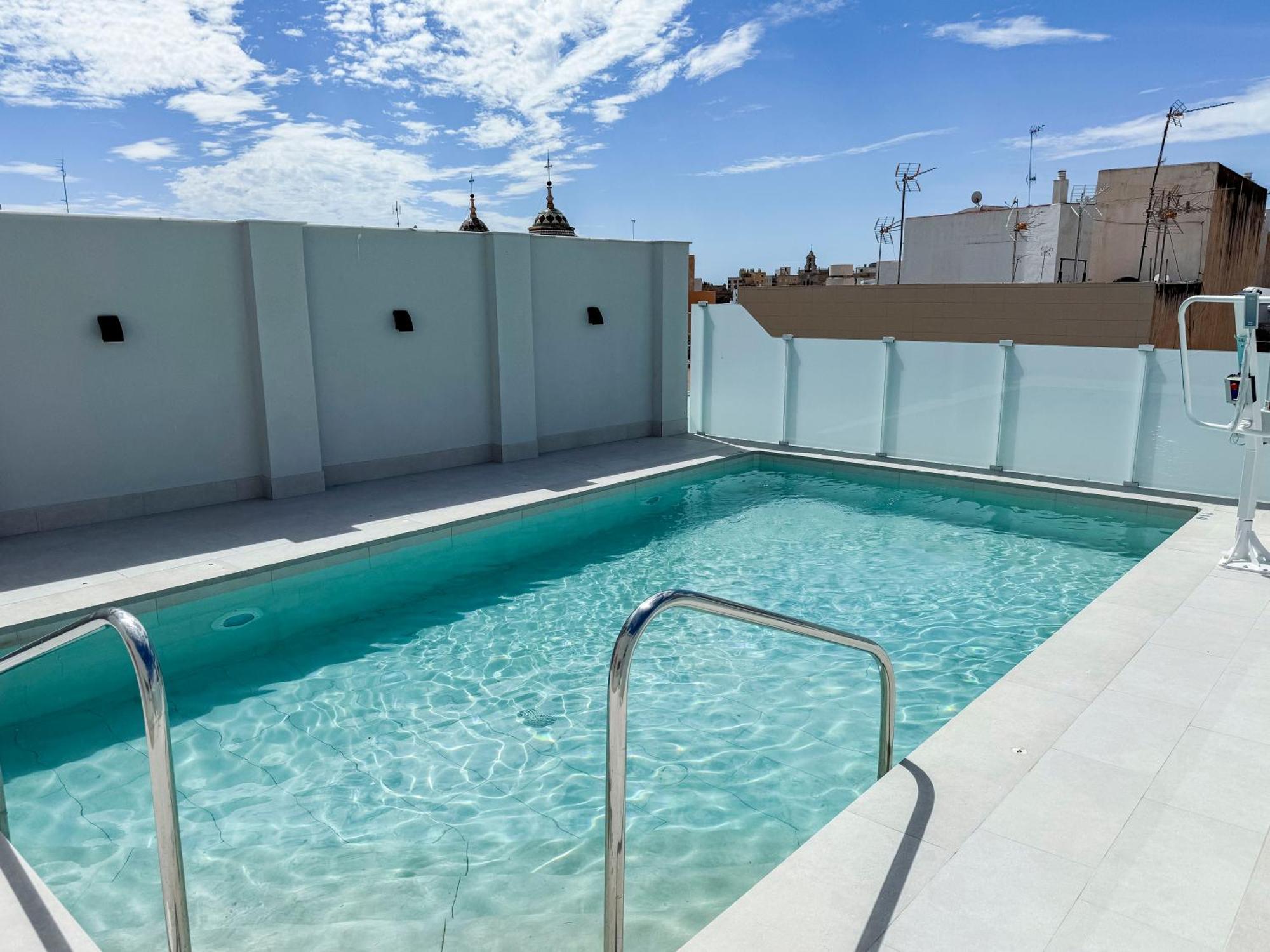 Torreluz Suites Almería Exterior photo